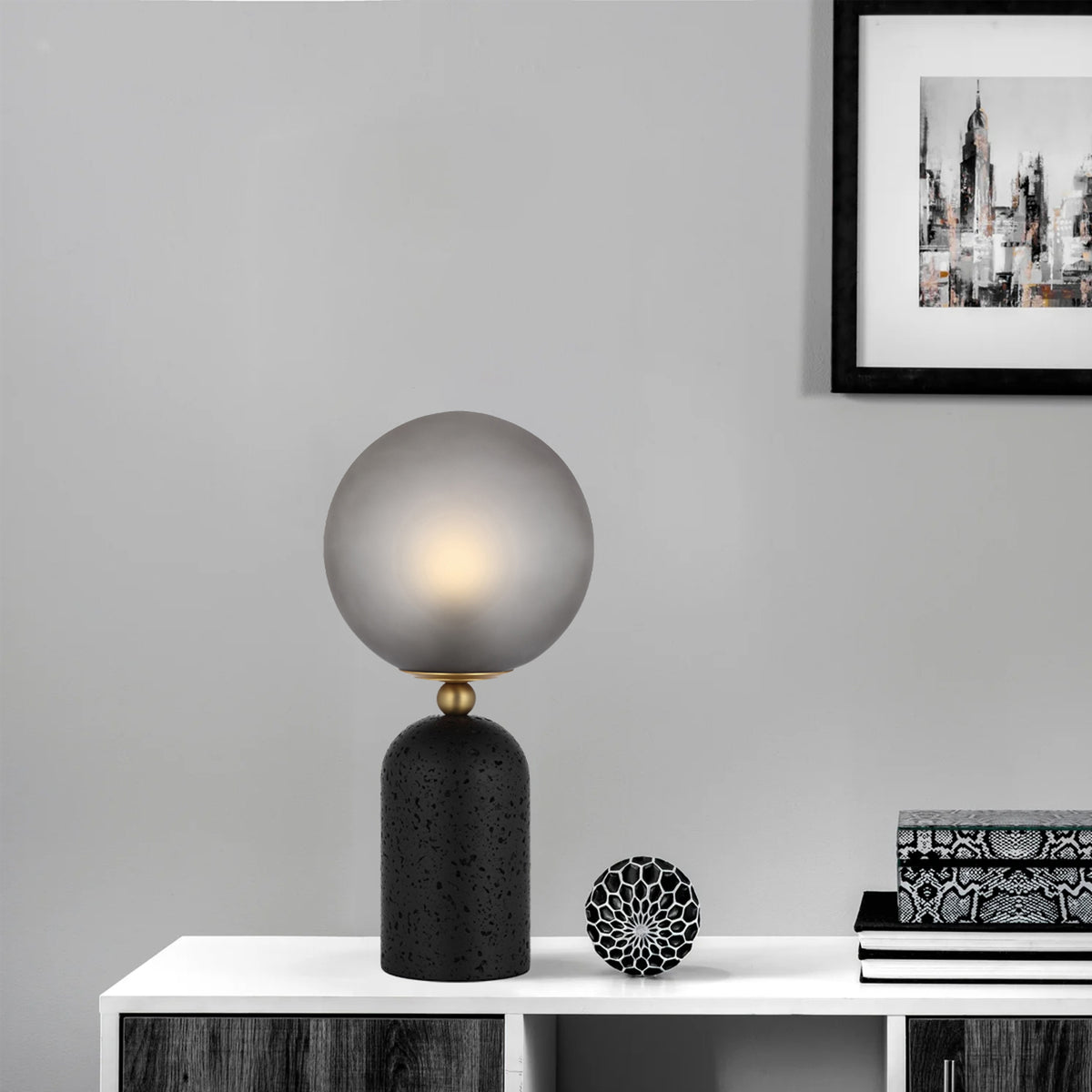 TFS TABLE LAMP 25wE27max D:200 H:420 INLINE BLACK TRA/ DARK ANT BRASS/GREY SMOKE