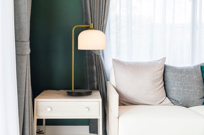 TFS TABLE LAMP 25wE27max L:180 W:265 H:490 inline swtch BLK MARBLE/ANT GOLD/OPAL MATT